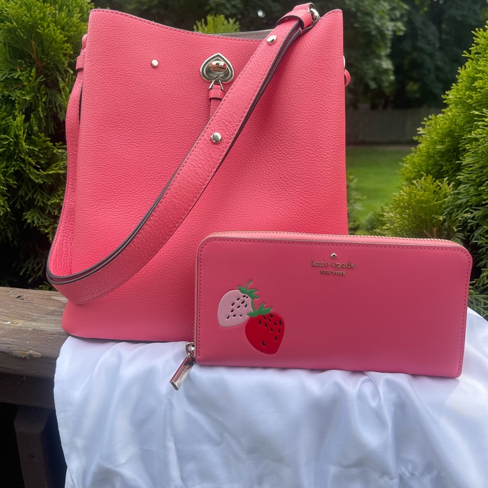 Kate Spade Coral Shoulder Bag and Wallet